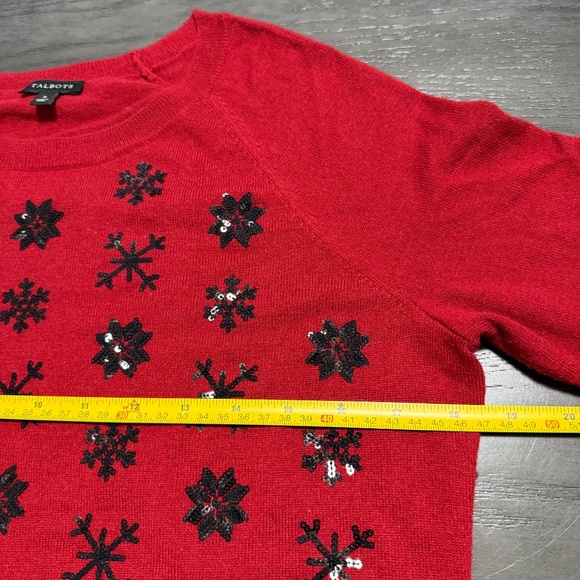 Talbots Lambswool Blend Snowflake Sequin Sweater Pullover Red 3/4 Sleeves Size S - Picture 4 of 7